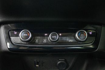 VAUXHALL CORSA Corsa E Elite Nav 5dr