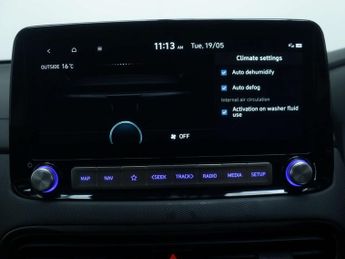 HYUNDAI KONA 64kWh Premium SUV 5dr Electric Auto (10.5kW Charger) (204 ps)