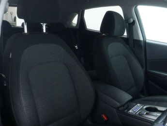 HYUNDAI KONA 64kWh Premium SUV 5dr Electric Auto (10.5kW Charger) (204 ps)