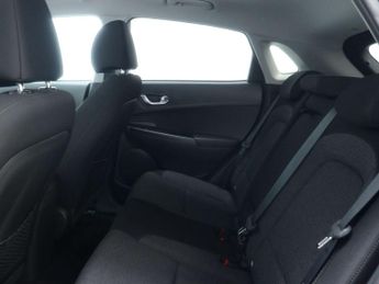 HYUNDAI KONA 64kWh Premium SUV 5dr Electric Auto (10.5kW Charger) (204 ps)