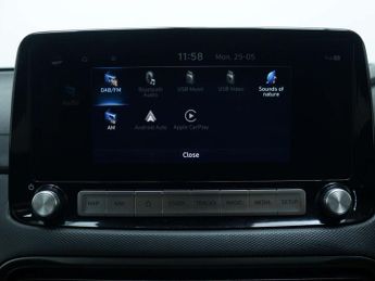 HYUNDAI KONA 39kWh Premium SUV 5dr Electric Auto (10.5kW Charger) (136 ps)