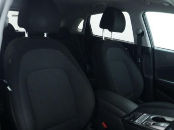 HYUNDAI KONA 39kWh Premium SUV 5dr Electric Auto (10.5kW Charger) (136 ps)