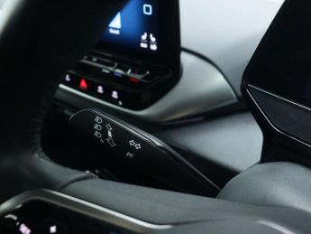 VOLKSWAGEN ID.4 Pure Performance 52kWh Life SUV 5dr Electric Auto (170 ps)