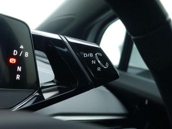 VOLKSWAGEN ID.4 Pure Performance 52kWh Life SUV 5dr Electric Auto (170 ps)