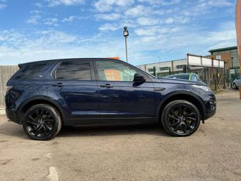 LAND ROVER DISCOVERY SPORT 2.0 Discovery Sport Black HSE TD4 Auto 4WD 5dr