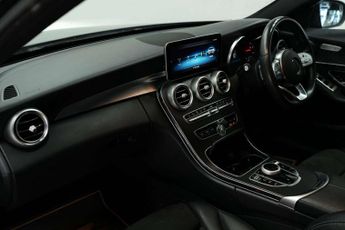 Mercedes-Benz C-CLASS 2.0 C 220 AMG Line D Auto 4dr