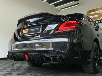 Mercedes-Benz C-CLASS 2.0 C 300 AMG Line Premium Auto 4dr