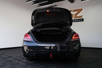 Mercedes-Benz C-CLASS 2.0 C 300 AMG Line Premium Auto 4dr