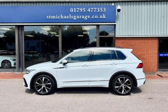 VOLKSWAGEN TIGUAN 2.0 Tiguan R-Line TDI Semi-Auto 5dr