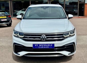 VOLKSWAGEN TIGUAN 2.0 Tiguan R-Line TDI Semi-Auto 5dr
