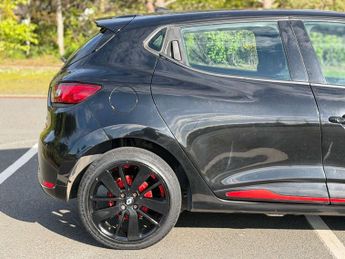 Renault Clio 1.5 dCi Dynamique S MediaNav Hatchback 5dr Diesel Manual Euro 5 