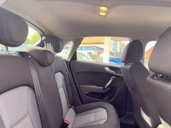 AUDI A1 1.6 A1 Sportback TDI Sport Semi-Auto 5dr