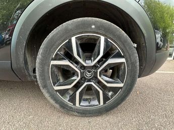 CITROEN C4 e-C4 Shine+ 5dr