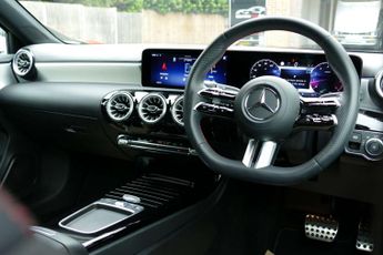 Mercedes-Benz A-CLASS 1.3 A 180 AMG Line Executive MHEV Auto 5dr