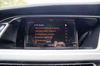 AUDI A4 2.0 A4 S Line TDI Auto 4dr