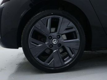 VAUXHALL Corsa Electric 50kWh Ultimate Hatchback 5dr Electric Auto (136 ps)