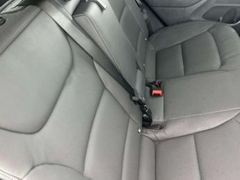 HYUNDAI IONIQ 38.3kWh Premium SE Hatchback 5dr Electric Auto (136 ps)