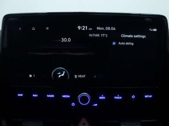 HYUNDAI IONIQ 38.3kWh Premium Hatchback 5dr Electric Auto (136 ps)