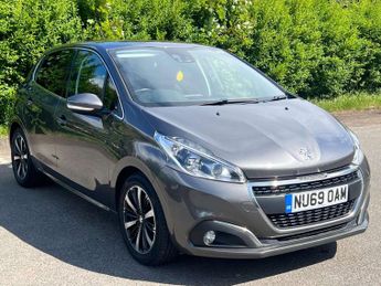 Peugeot 208 1.2 PureTech Tech Edition Hatchback 5dr Petrol Manual Euro 6 (s/