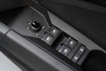 AUDI Q4 E-TRON 50 S line SUV 5dr Electric Auto quattro 82kWh (299 ps)