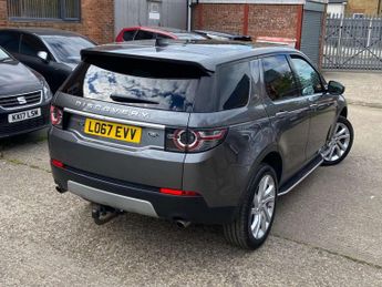Land Rover Discovery Sport 2.0 TD4 HSE Luxury SUV 5dr Diesel Auto 4WD Euro 6 (s/s) (180 ps)