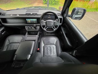 LAND ROVER DEFENDER 2.0 Defender X-Dynamic HSE Auto 4WD 5dr