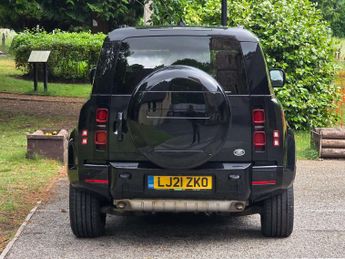 LAND ROVER DEFENDER 2.0 Defender X-Dynamic HSE Auto 4WD 5dr