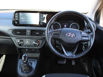 HYUNDAI I10 1.0 MPI SE Connect Auto 5dr