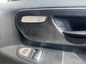 MERCEDES-BENZ VITO eVito Pure