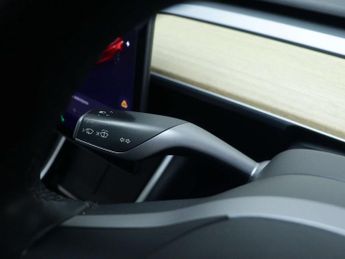 TESLA MODEL 3 (Dual Motor) Long Range Saloon 4dr Electric Auto 4WDE (346 ps)