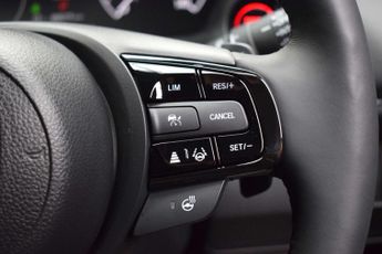 HONDA HR-V 1.5 HR-V Advance i-MMD CVT 5dr