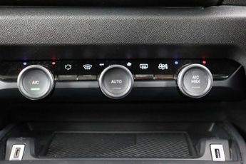 Citroen e-C4 50kWh Sense Plus Hatchback 5dr Electric Auto (136 ps)