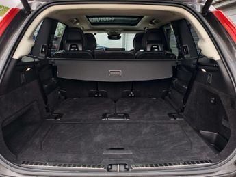 VOLVO XC90 2.0 XC90 + B5 MHEV AWD Auto 4WD 5dr