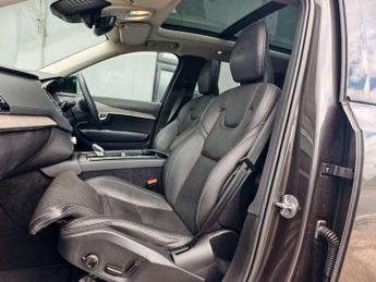 VOLVO XC90 2.0 XC90 + B5 MHEV AWD Auto 4WD 5dr