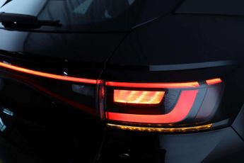 Volkswagen ID.4 Pro 77kWh Life SUV 5dr Electric Auto (174 ps)