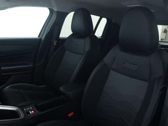 JEEP Avenger 1.2 e-Hybrid Summit SUV 5dr Petrol Hybrid e-DCT Euro 6 (s/s) (10
