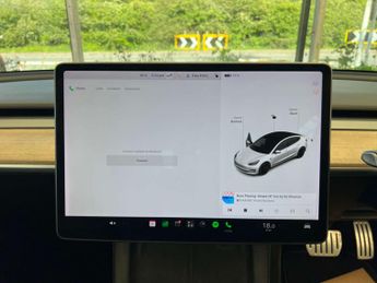 TESLA MODEL 3 Model 3 Performance AWD 4WD 4dr