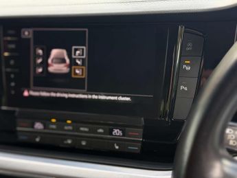 VOLKSWAGEN TOUAREG 3.0 Touareg V6 SEL TDI Auto 4WD 5dr
