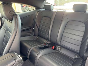 MERCEDES-BENZ C-CLASS 2.1 C 220 AMG Line D Auto 2dr