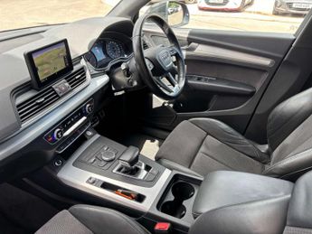 AUDI Q5 2.0 Q5 S Line TFSI Quattro Semi-Auto 4WD 5dr