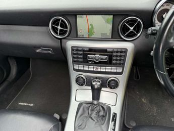 Mercedes-Benz SLK 3.5 SLK350 AMG Sport BlueEfficiency Auto 2dr