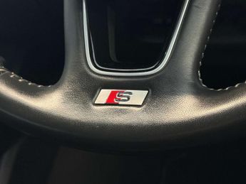 Audi A4 2.0 A4 S Line TFSI Quattro Semi-Auto 4WD 4dr