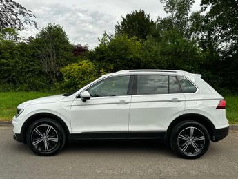 Volkswagen TIGUAN 2.0 Tiguan SE Nav TDI BlueMotion Technology 4Motion Semi-Auto 4W