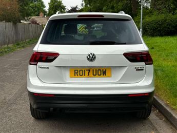 Volkswagen TIGUAN 2.0 Tiguan SE Nav TDI BlueMotion Technology 4Motion Semi-Auto 4W
