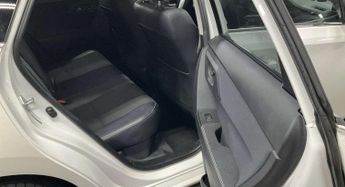 Toyota Auris 1.8 VVT-h Excel Hatchback 5dr Petrol Hybrid CVT Euro 5 (s/s) (13