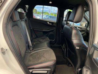 FORD KUGA 2.5 Kuga ST-Line Phev CVT 5dr