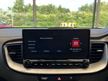 KIA XCEED 1.6 XCeed 3 PHEV Semi-Auto 5dr