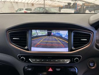 HYUNDAI IONIQ IONIQ Premium BEV 5dr