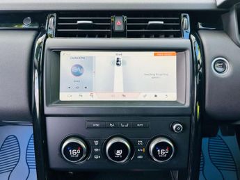 LAND ROVER DISCOVERY 3.0 Discovery Anniversary Edition SDV6 Auto 4WD 5dr