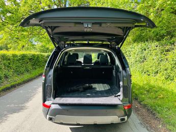 LAND ROVER DISCOVERY 3.0 Discovery Anniversary Edition SDV6 Auto 4WD 5dr